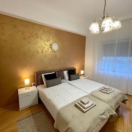 Apartman Studio Lusi ซูโบติกา ภายนอก รูปภาพ
