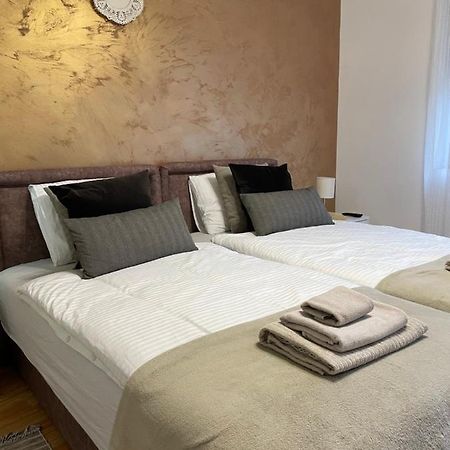 Apartman Studio Lusi ซูโบติกา ภายนอก รูปภาพ