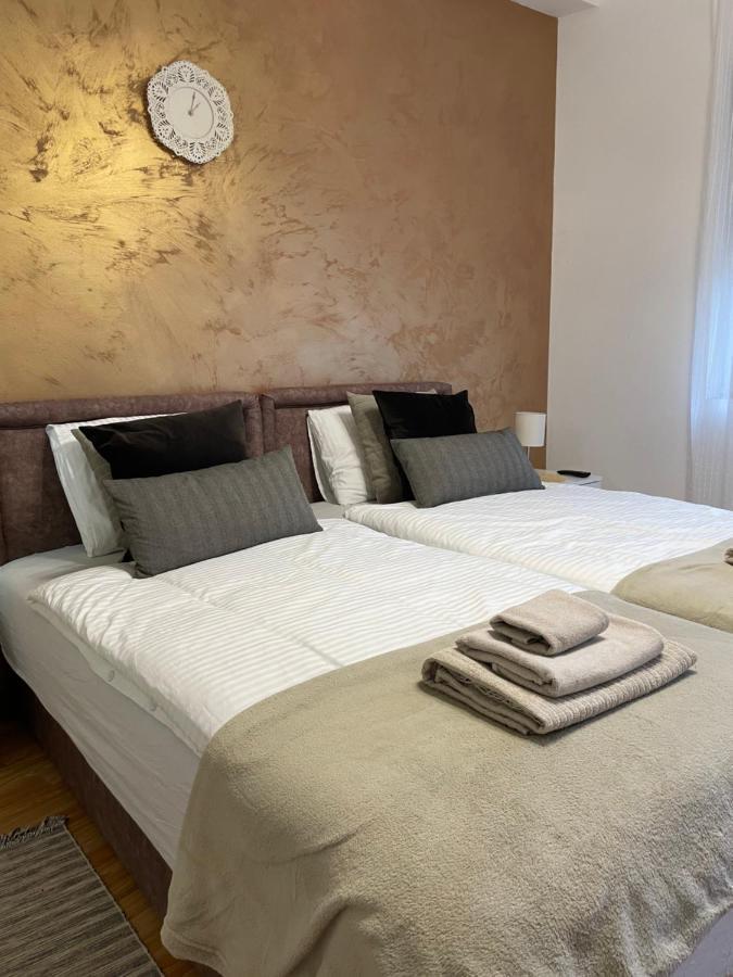 Apartman Studio Lusi ซูโบติกา ภายนอก รูปภาพ